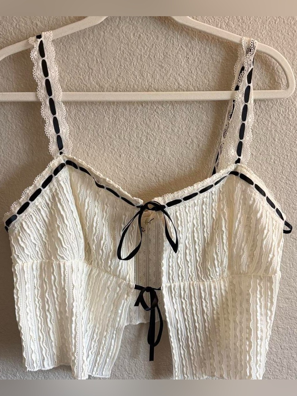 NWOT Lace-Trim Cropped Cami Top with Bows Tie Front Dainty Pointelle Spring XL
